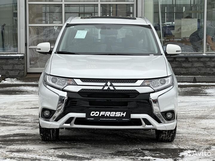 Mitsubishi Outlander 2.0 CVT, 2022, 23 км