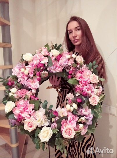 Траурный, ритуальный венок Премиум