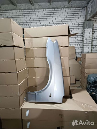 Крыло ваз 2114 2115 левое цвет лунный свет