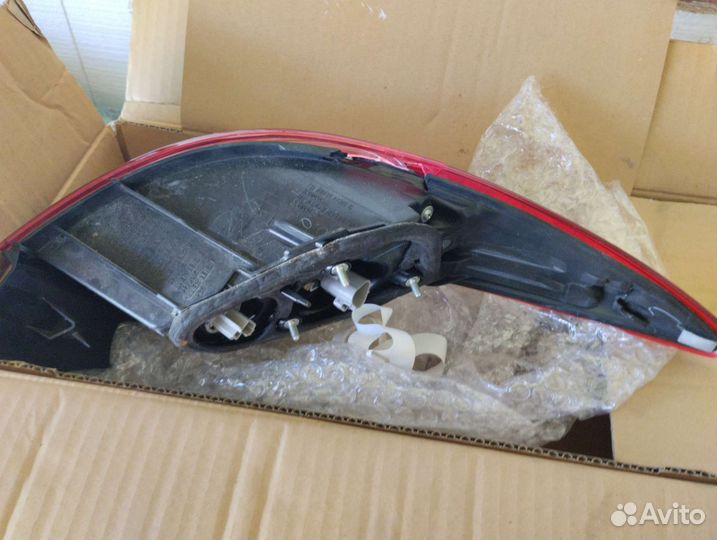 Фонарь задний mazda 6