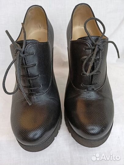 Ботинки женские на высокой подошве кожаные Италия