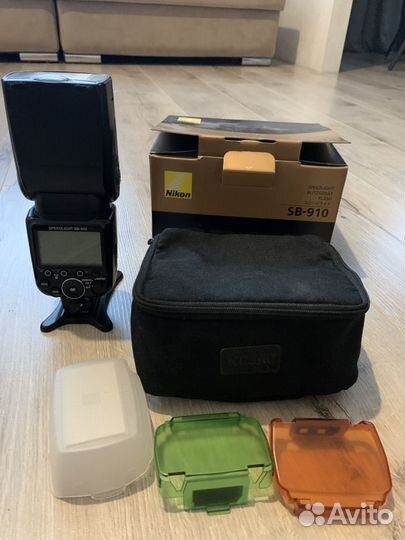 Вспышка nikon sb 910 + комплект
