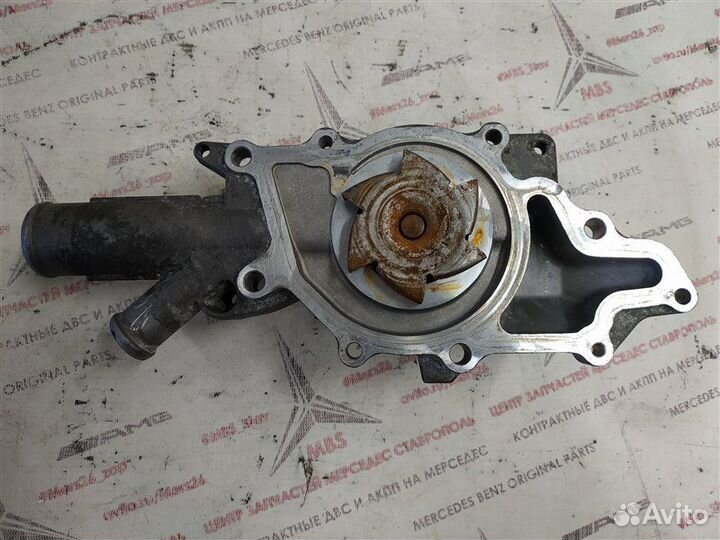 Помпа Mercedes E-Class W211 OM646