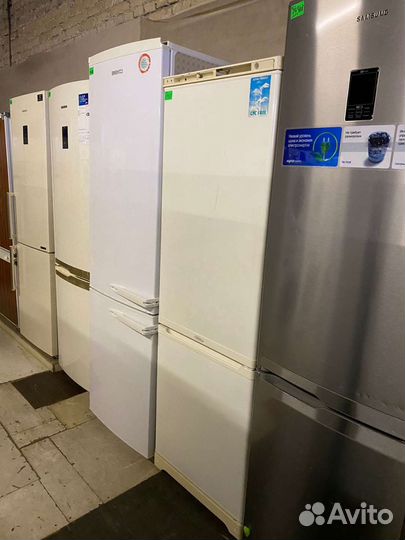 Холодильник бу двухкамерный, двухдверный no frost