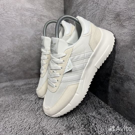 Кроссовки женские adidas zx