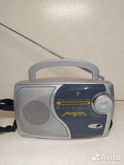 Радиоприемник ирз Лира рп-238-1