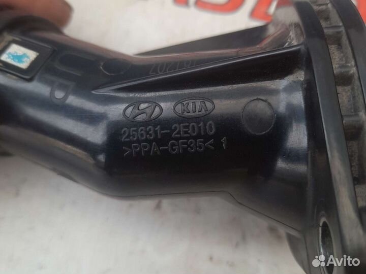 Трубка корпус термостата Киа Соул 3 19-22г