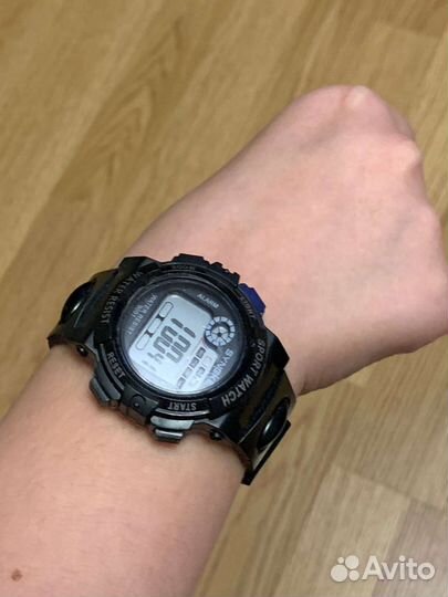 Часы новые,детские