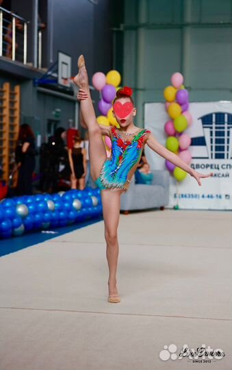 Костюм для художественной гимнастики