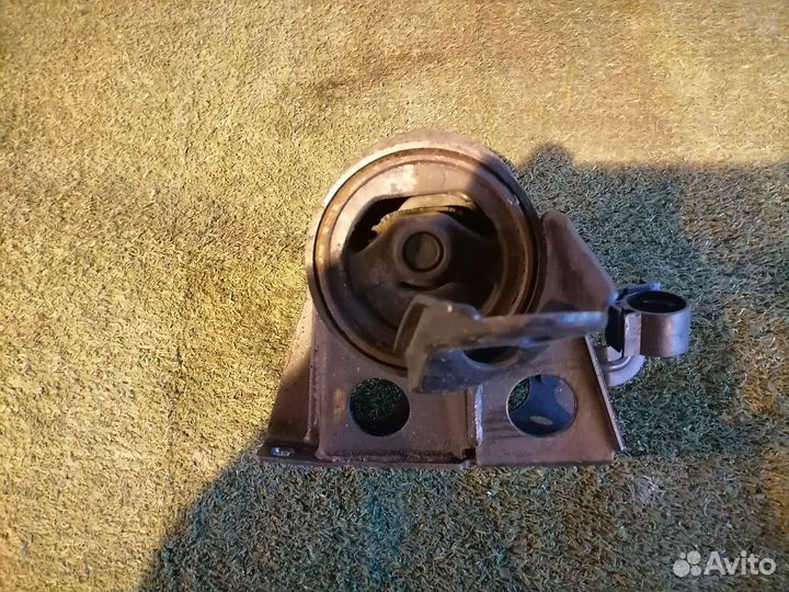 Опора двигателя (подушка двс) правая 112108H305 Ni