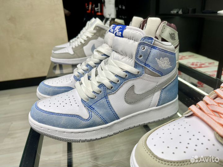 Кроссовки Nike Air Jordan 1 High OG