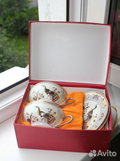 Чайный сервиз парный с павлинами новый