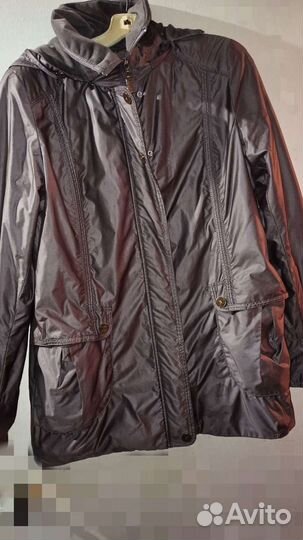 Куртка женская 48 размер