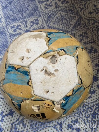 Футбольный мяч adidas лига чемпионов 2012