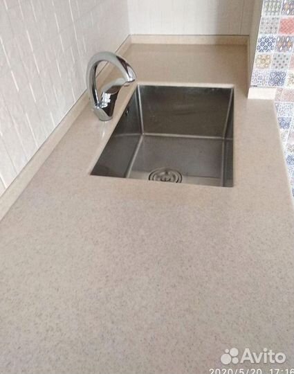 Столешница из искусственного камня