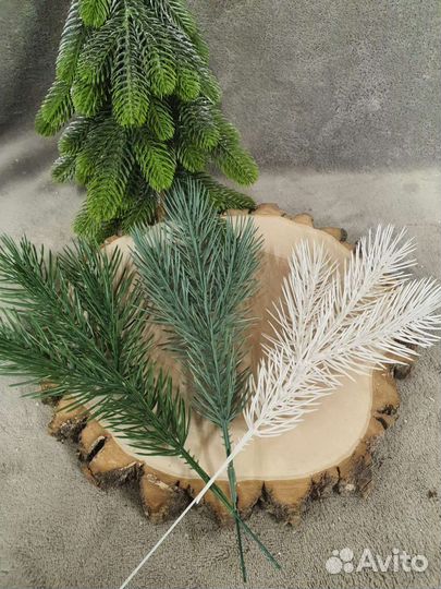 Литая хвоя для декора