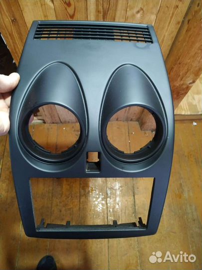 Рамка для 2 din магнитолы Nissan Qashqai j10