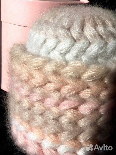 Шапка женская из итальянского мохера