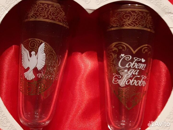 Свадебные бокалы продам