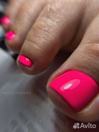 Маникюр на дому