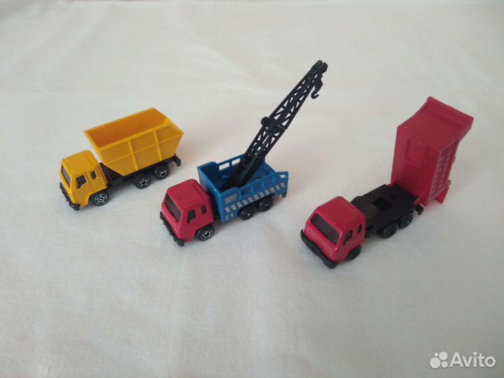 Набор машинок