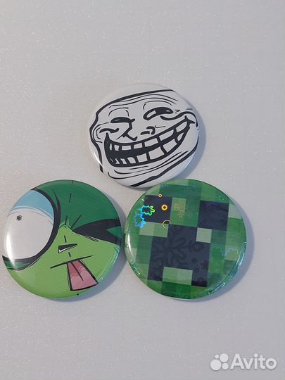 Значки на заказ