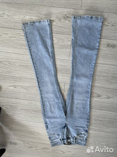 Джинсы