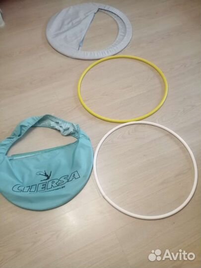 Обручи,чехлы, скакалка, палочка с лентой