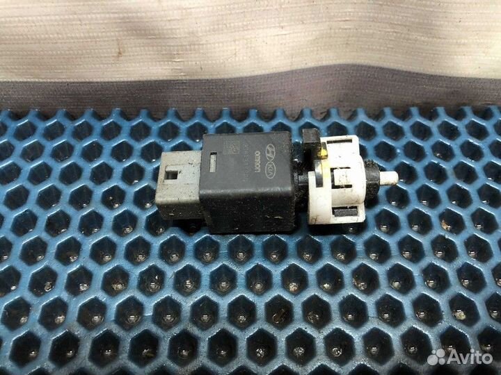 Датчик включения стоп сигнала