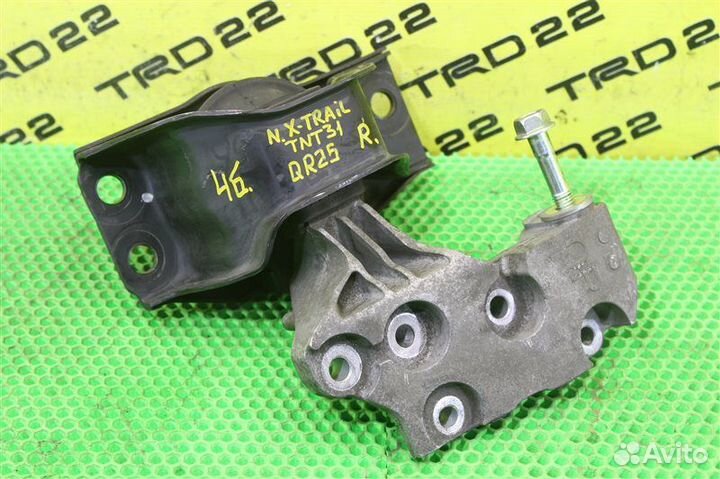 Подушка двигателя правая Nissan X-Trail TNT31