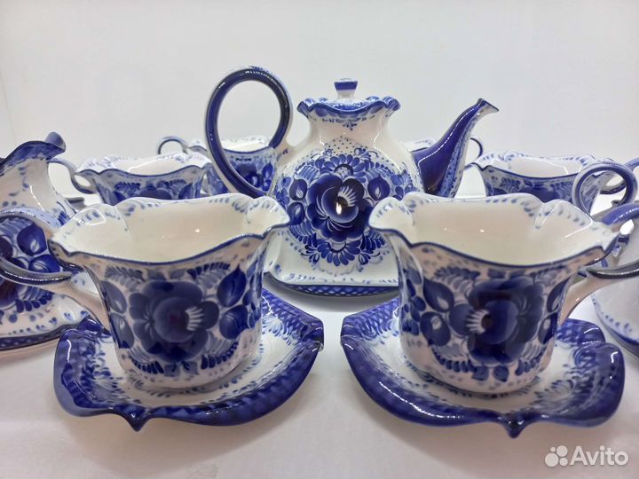 Сервиз чайный авторский Гжель