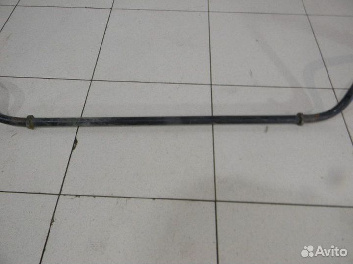 Стабилизатор передний