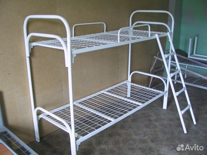 Металлические двухъярусные кровать для хостела