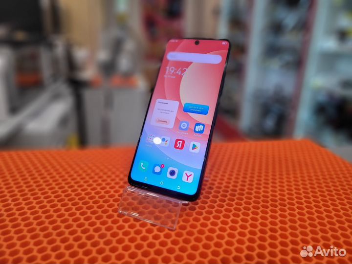TECNO Camon 19, 6/128 ГБ