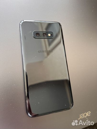 Samsung Galaxy S10e, 6/128 ГБ