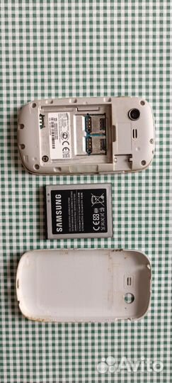 Телефон Samsung