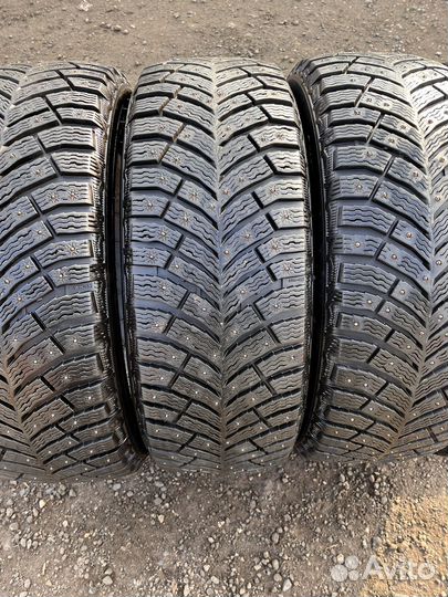 Michelin X-Ice North 4 205/55 R16