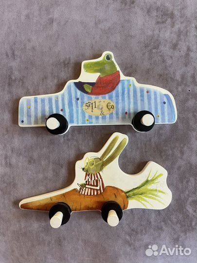 Вешалка настенная детская, табуретка IKEA