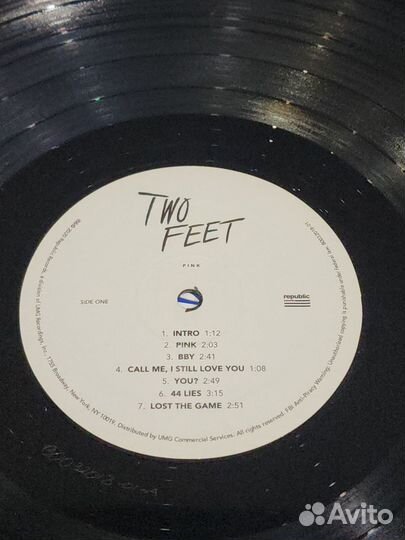 Two Feet - Pink LP (NM)