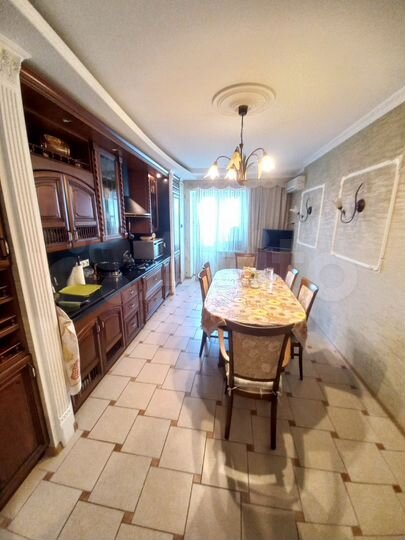 3-к. квартира, 94,2 м², 3/6 эт.