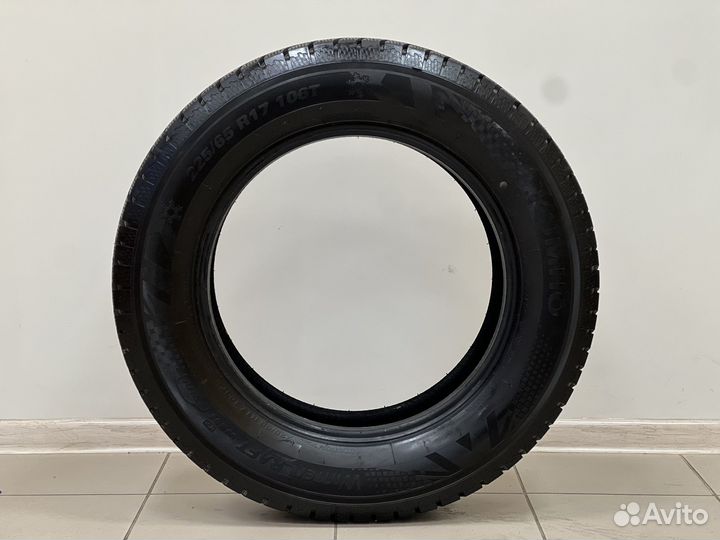 Kumho WinterCraft Ice Wi51 225/65 R17 106T