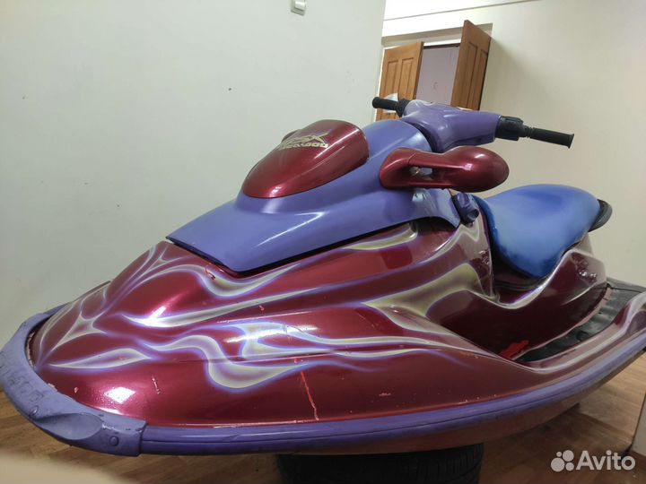 Продам гидроцикл BRP