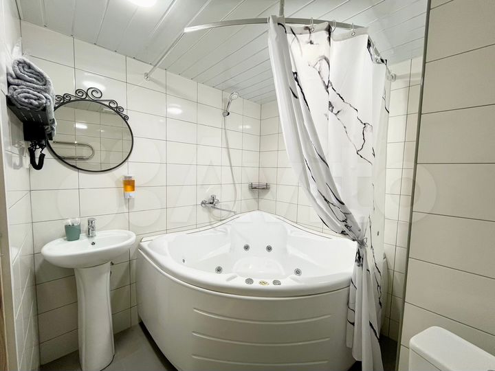 Комната 17 м² в > 9-к., 7/10 эт.