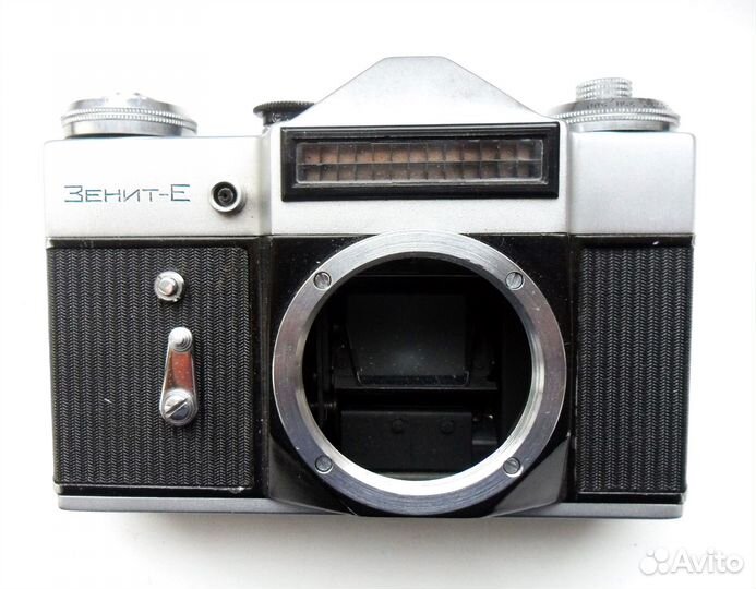 Редкий Зенит-Е надпись гравированная, 1967 год