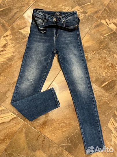 Джинсы женские 26