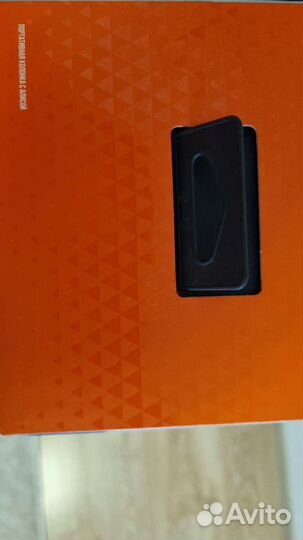 Умная колонка JBL Link portable с алисой