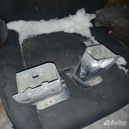 Крепление усилителя бампера nissan almera classic