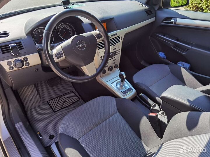 Opel Astra GTC 1.6 AMT, 2008, 55 000 км
