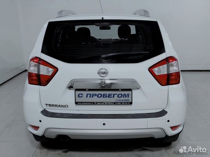 Nissan Terrano 2.0 AT, 2015, 170 090 км