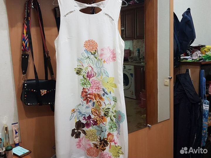 Спортивный костюм 44 и Платья размер 44